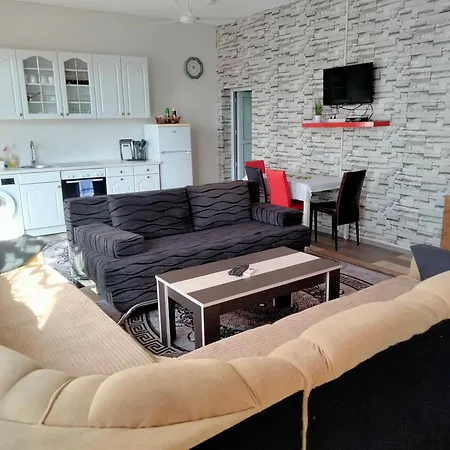 Kumalic 2 Apartment Sanski Most Exterior photo